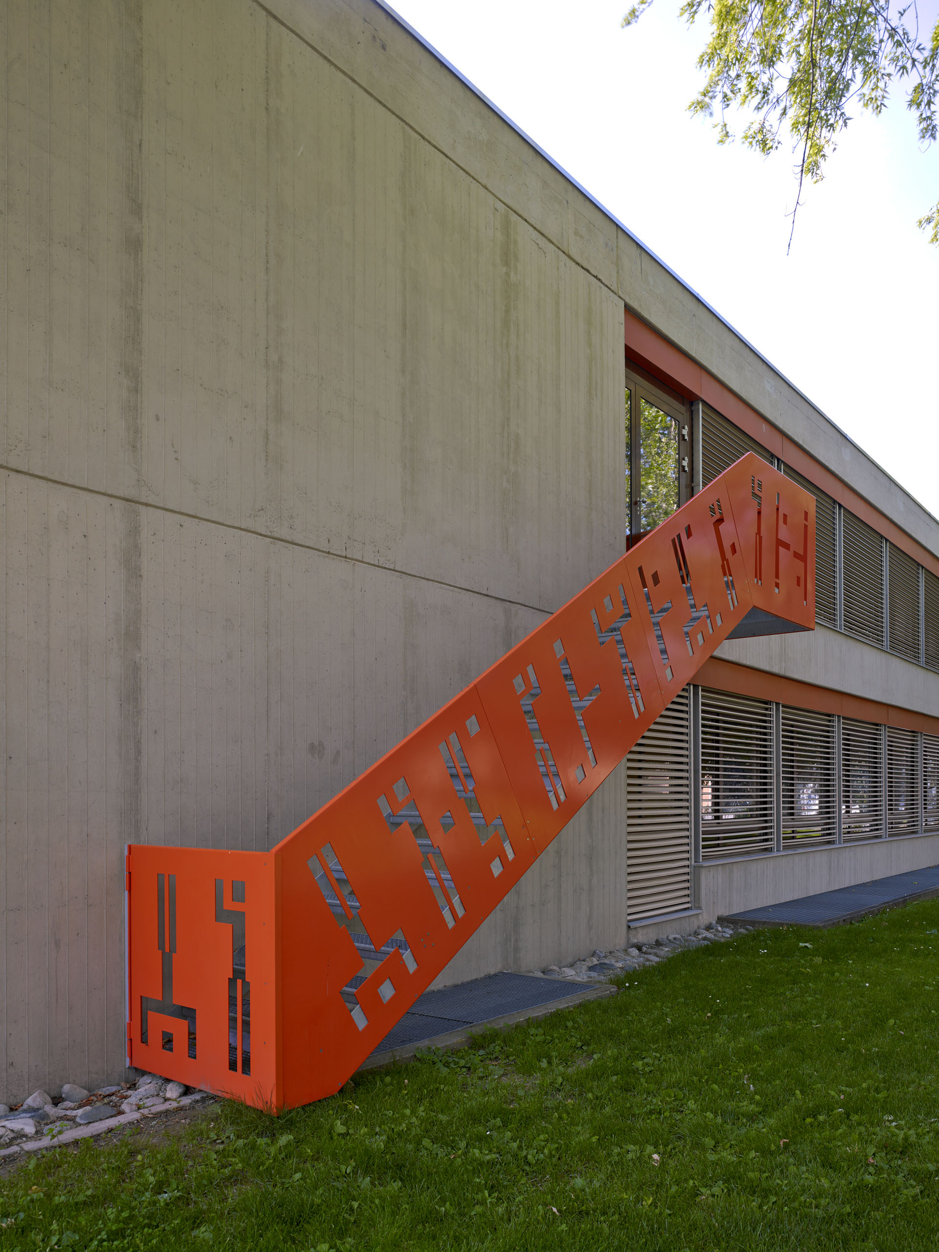 E13451 ALPA 038900 j2560